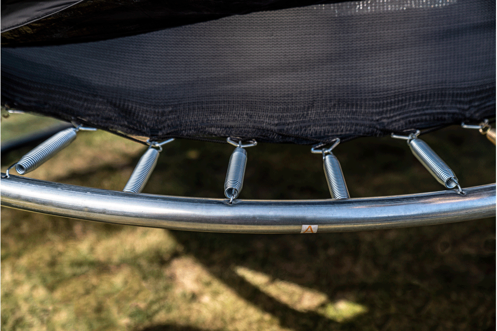 Jump King Trampoline Frame weld close up